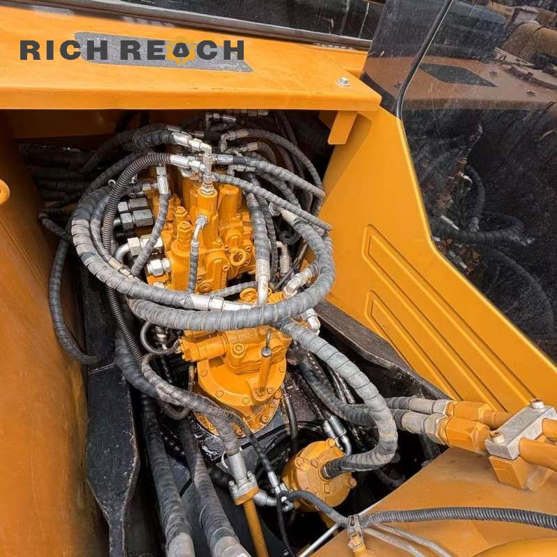 Swing bearing and upper structure of a 2025 SANY 135C excavator priced at $20,833